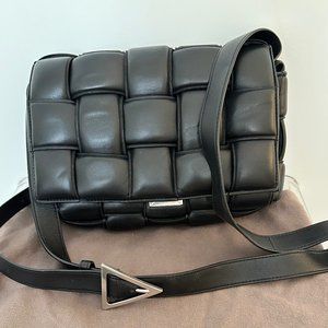 Black Bottega Veneta - Cassette Crossbody Bag Padded Maxi Intrecciato Leather